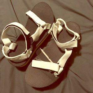 TEVA Platform sandal